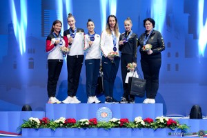 podium all around sfe01157 copia simone ferraro ph